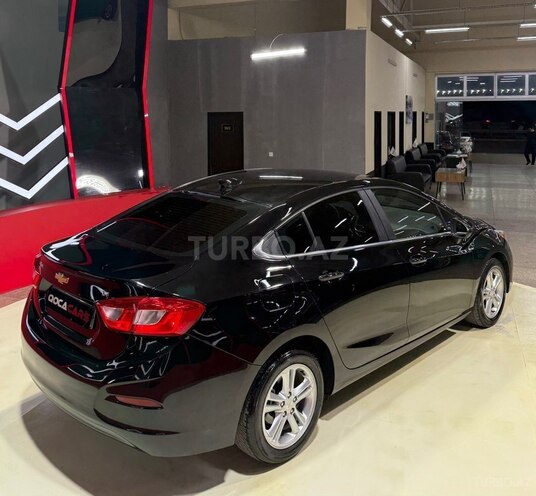 Chevrolet Cruze-9