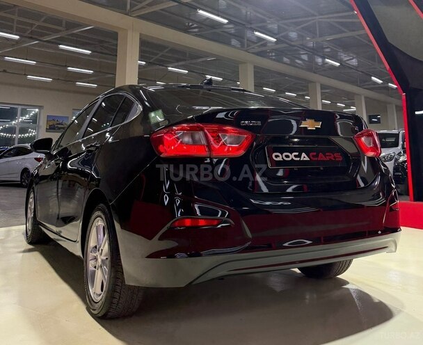Chevrolet Cruze-11