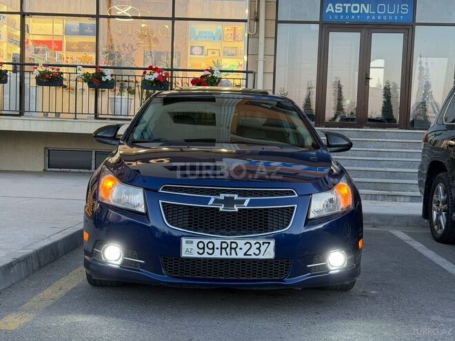 Chevrolet Cruze-1