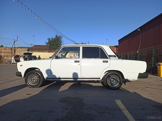 LADA (VAZ) 2107-3