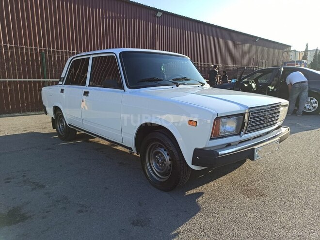 LADA (VAZ) 2107-8