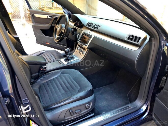 Volkswagen Passat-15