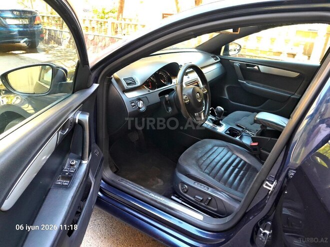 Volkswagen Passat-14