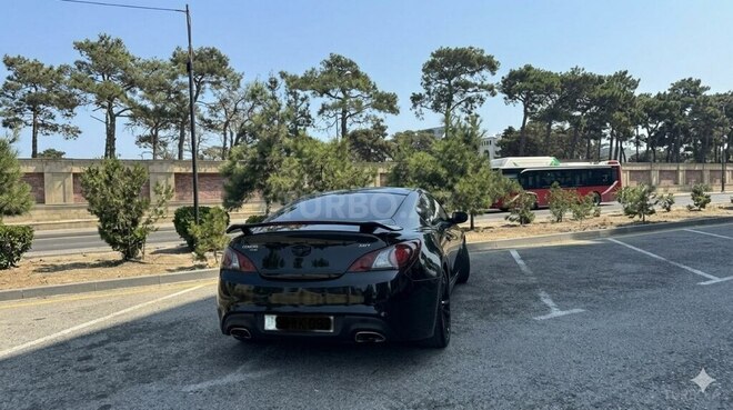 Hyundai Genesis Coupe-5