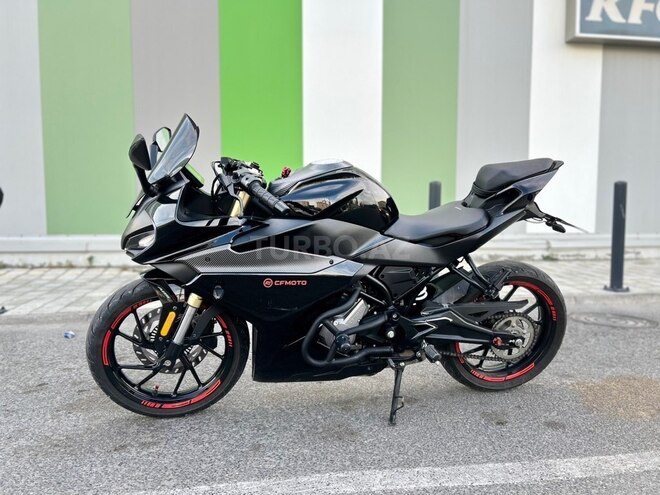 CFMOTO 250 SR-5