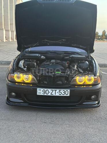 BMW 530-6