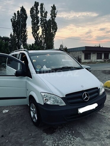 Mercedes Vito-1