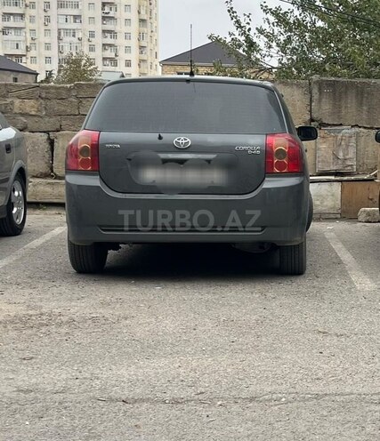 Toyota Corolla-12