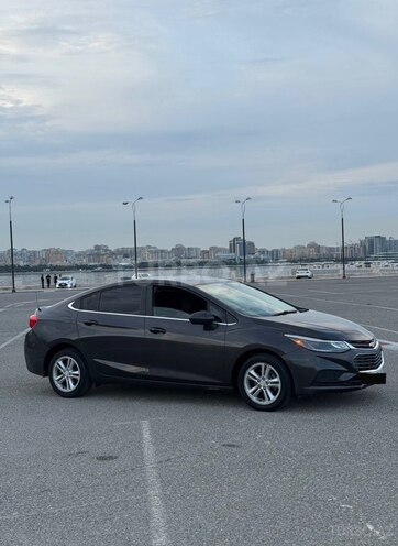 Chevrolet Cruze-6