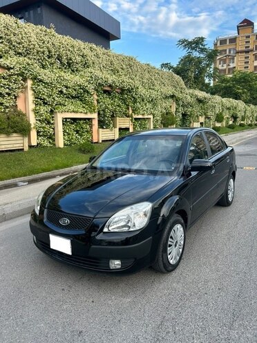 Kia Rio-3