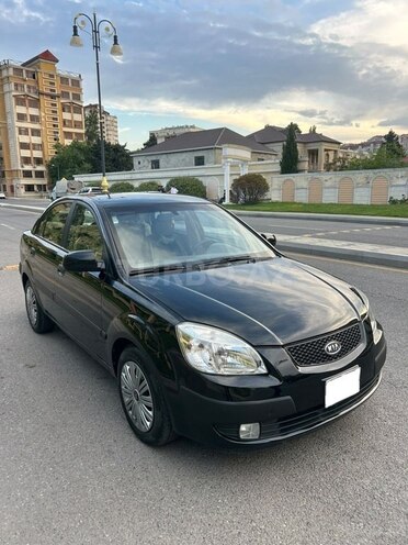 Kia Rio-4