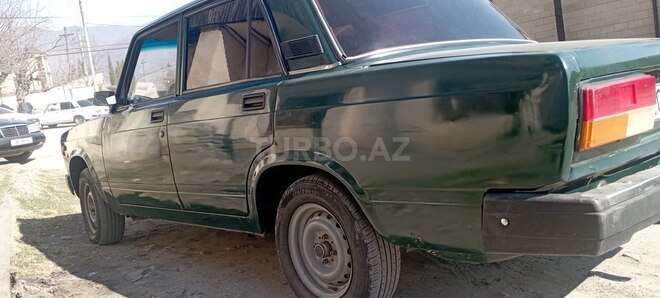 LADA (VAZ) 2107-4
