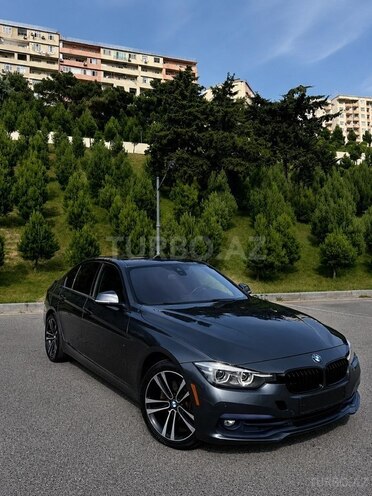 BMW 330-4