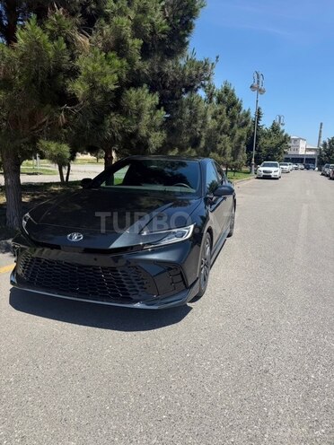 Toyota Camry-1