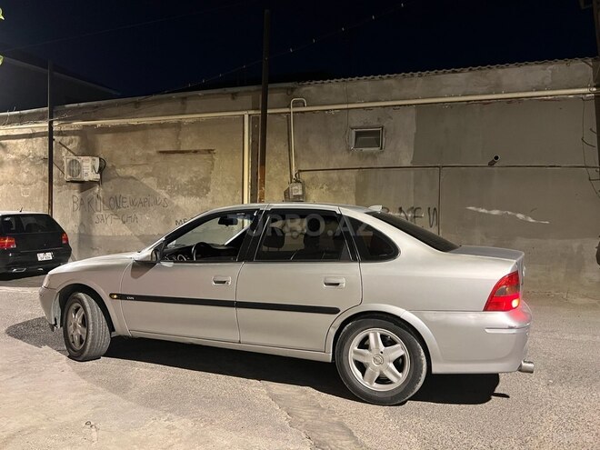 Opel Vectra-18