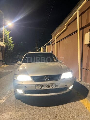 Opel Vectra-15