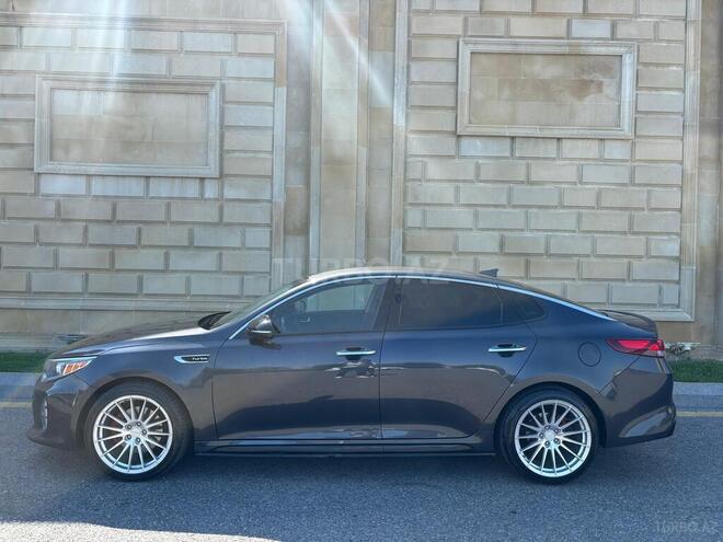 Kia Optima-3