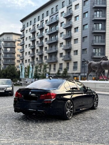 BMW 528-7