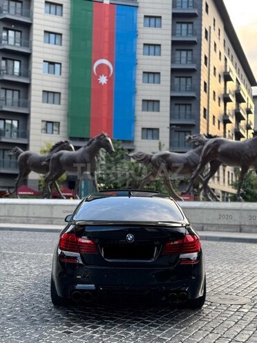 BMW 528-8