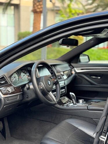 BMW 528-9