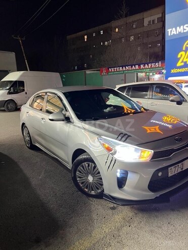 Kia Rio-2