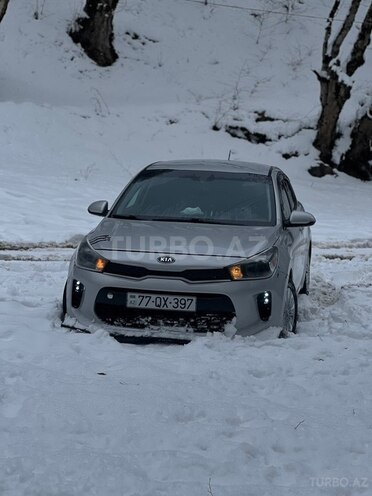Kia Rio-16