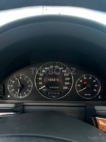 Mercedes E 240-9