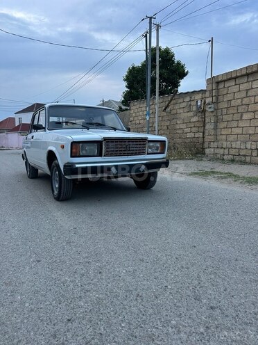 LADA (VAZ) 2107-4