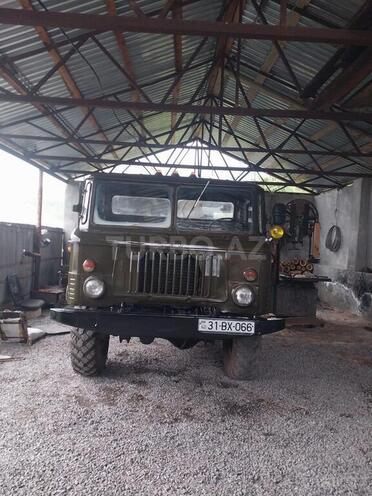 GAZ 66-8