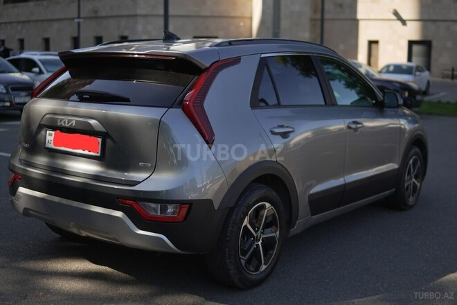Kia Niro-5
