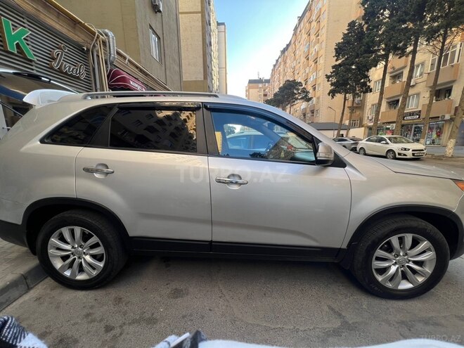Kia Sorento-7