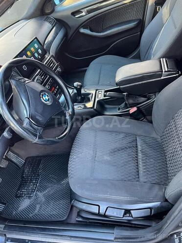 BMW 320-9