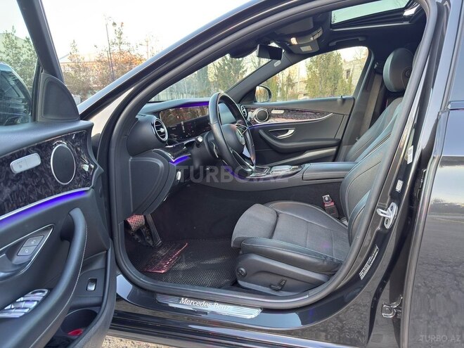 Mercedes E 300 de-16