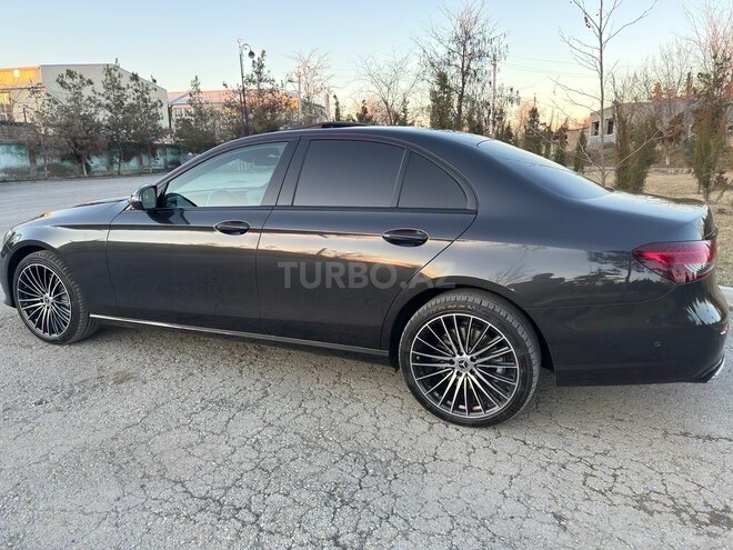 Mercedes E 300 de-14