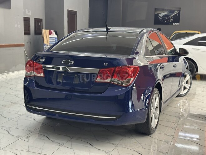 Chevrolet Cruze-4