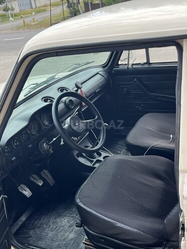 LADA (VAZ) 2106-5