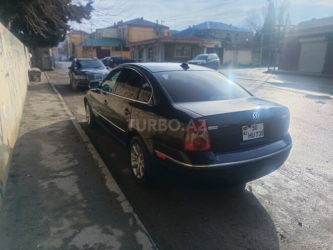 Volkswagen Passat-4