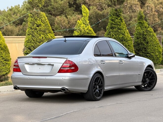 Mercedes E 320-10