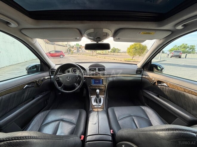 Mercedes E 320-16