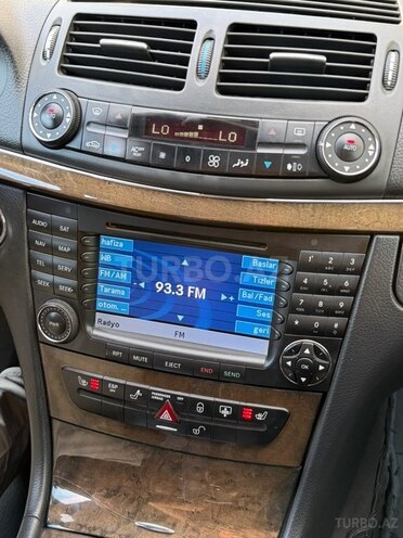 Mercedes E 320-20