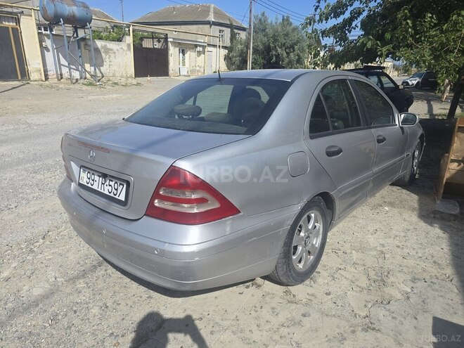 Mercedes C 200-3