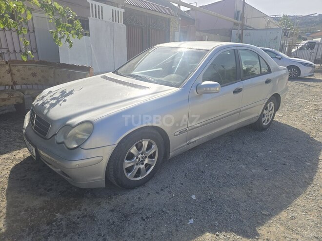 Mercedes C 200-4