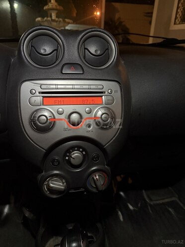 Nissan March-7