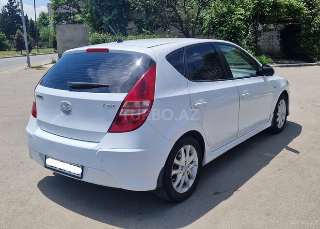 Hyundai i30-6