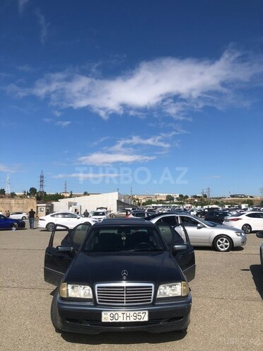 Mercedes C 230-3