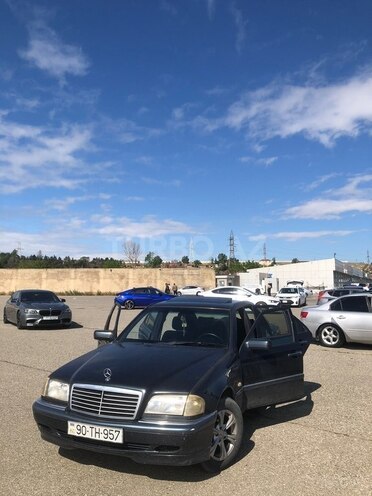 Mercedes C 230-4