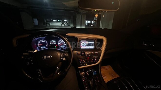 Kia Optima-6
