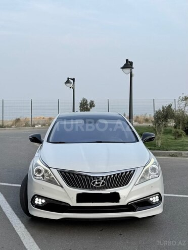 Hyundai Grandeur-1