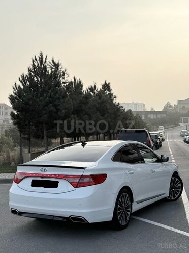 Hyundai Grandeur-6