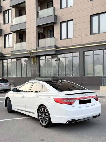 Hyundai Grandeur-5